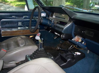 Illustration for article titled Could This 1966 Continental 4X4 Pull $9,000?